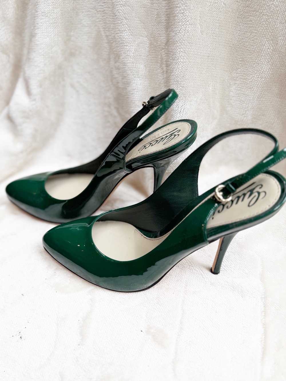 NWOT Gucci Patent Leather Forest Green Slingback Pumps
